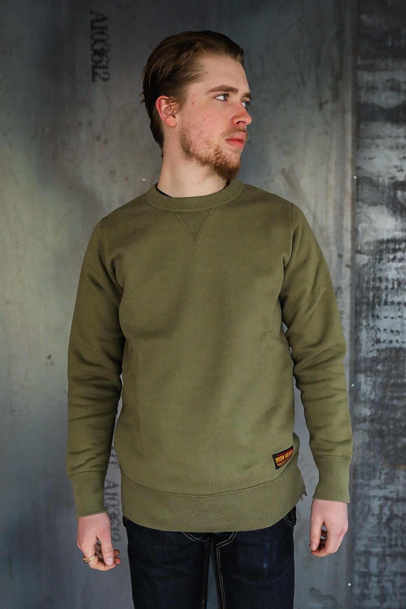 14oz Ultra Heavyweight Loopwheel Cotton Crew Neck Sweat - Olive