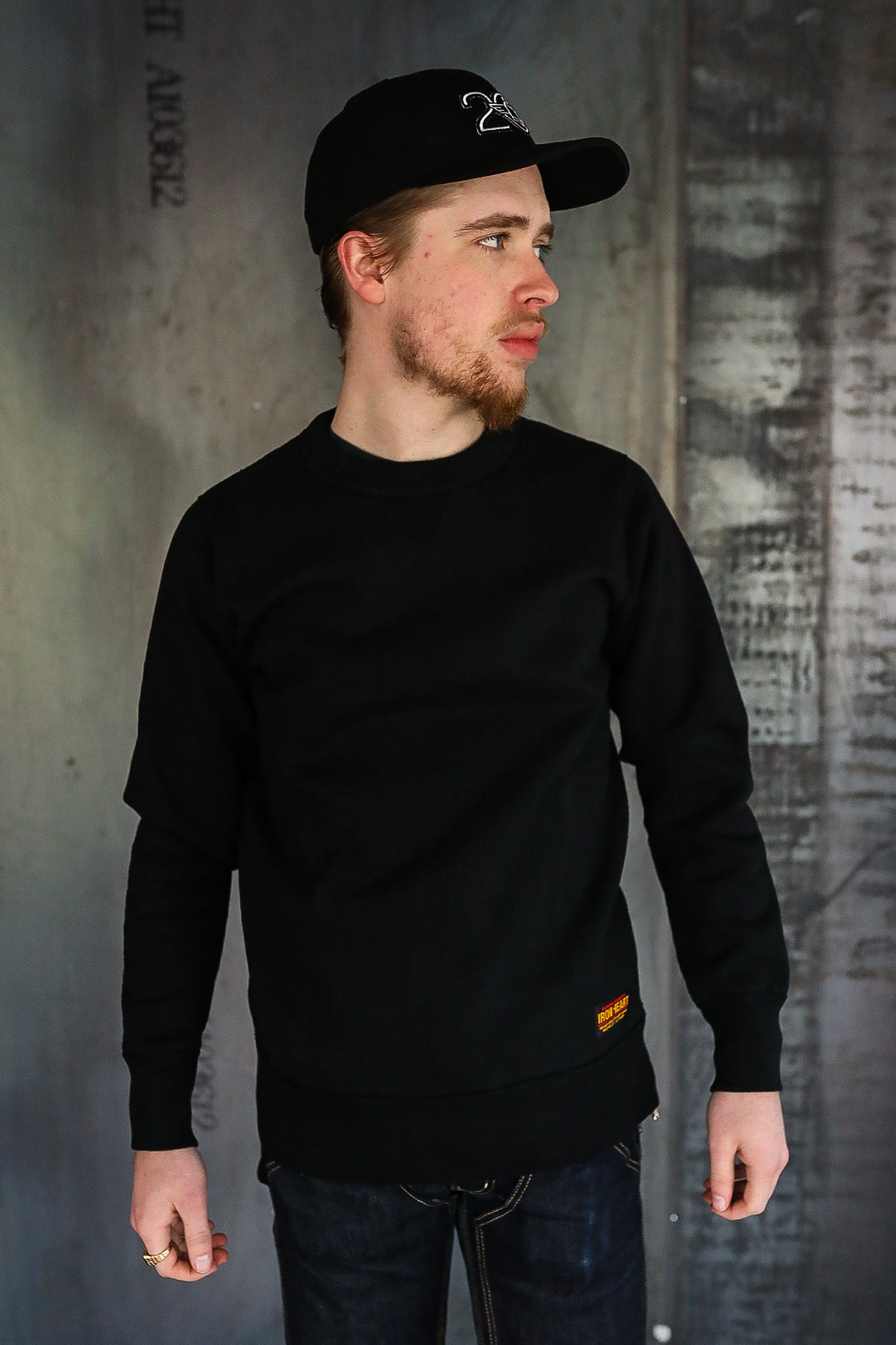 14oz Ultra Heavyweight Loopwheel Cotton Crew Neck Sweat - Black