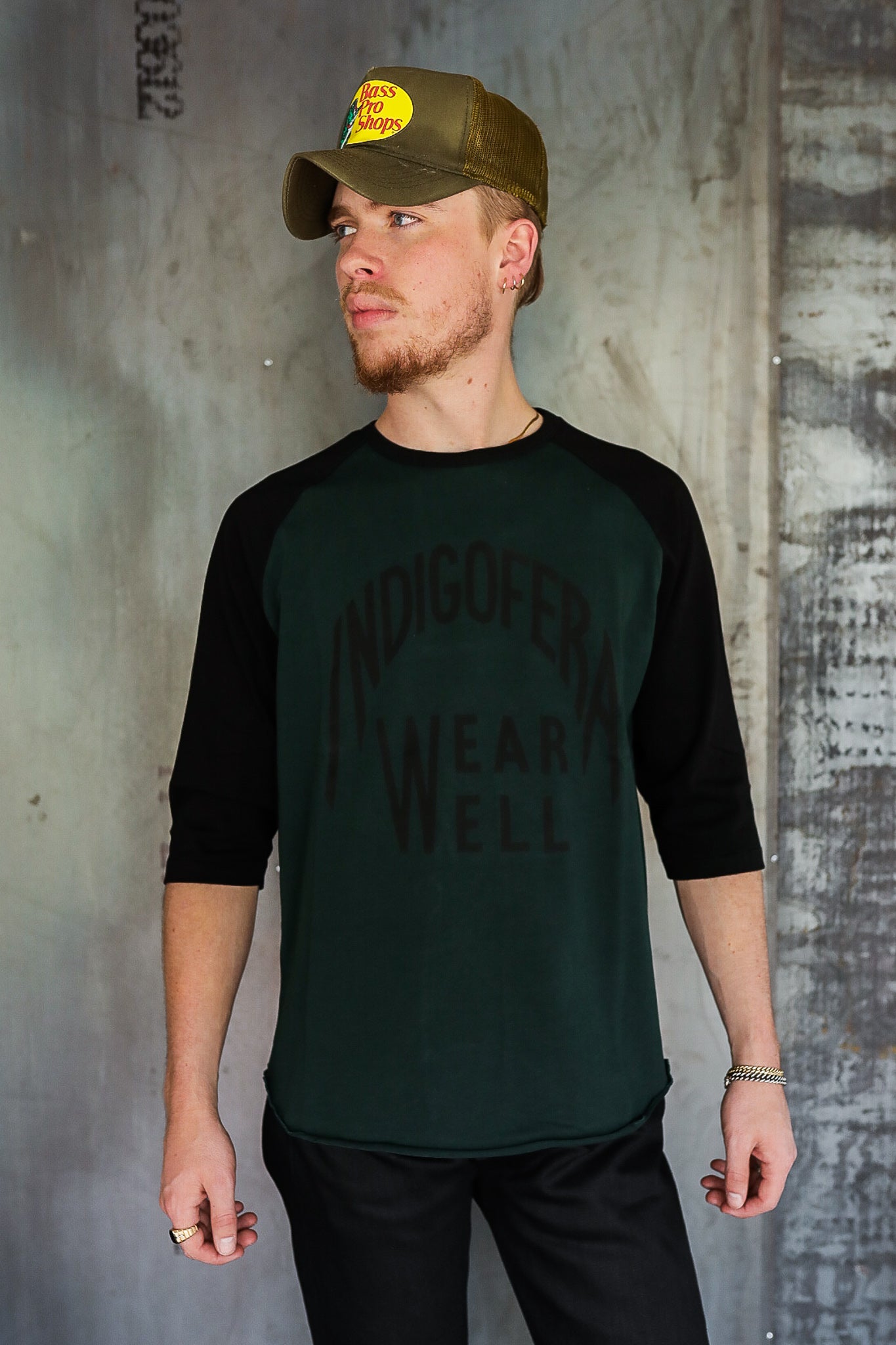 Indigofera Leon Baseball Tee - Black/phthalo S